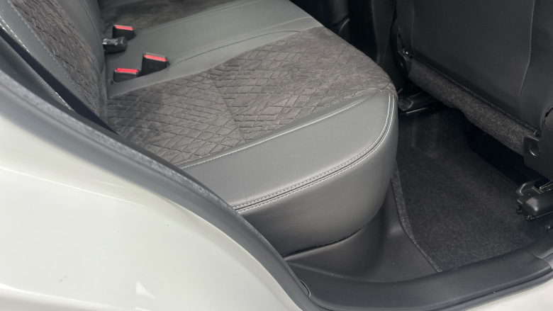 Suzuki Vitara 1.4 Boosterjet 48V Hybrid SZ5 5dr Petrol Estate